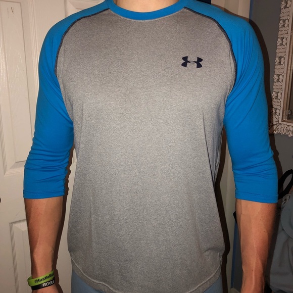 under armour half sleeve shirt